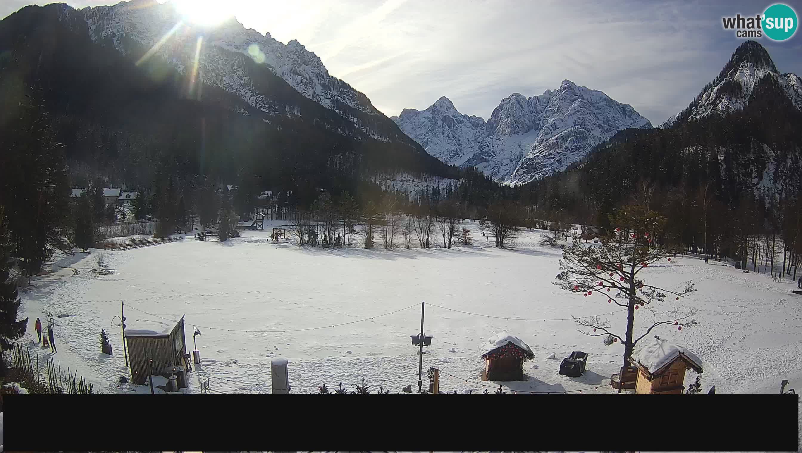 Web kamera uživo Jezero Jasna – Kranjska Gora – Slovenija