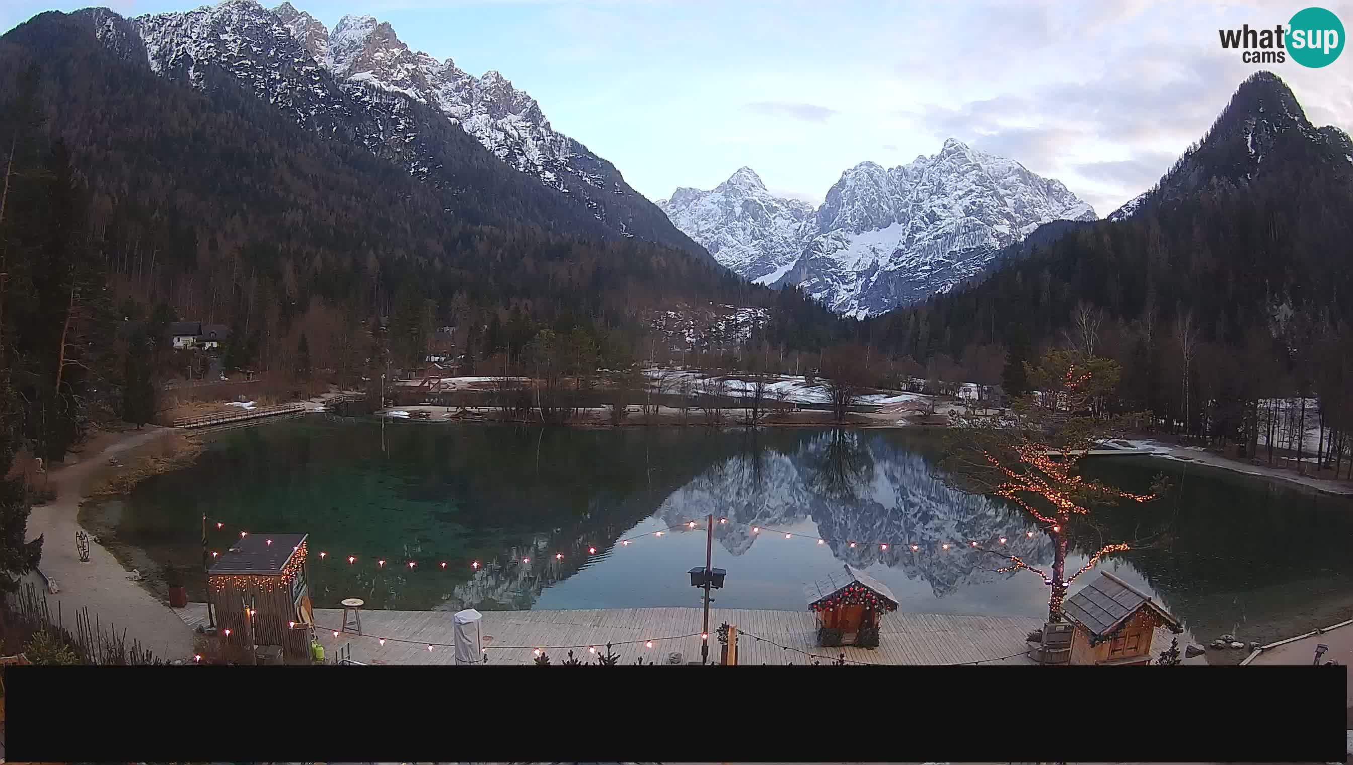 Web kamera uživo Jezero Jasna – Kranjska Gora – Slovenija