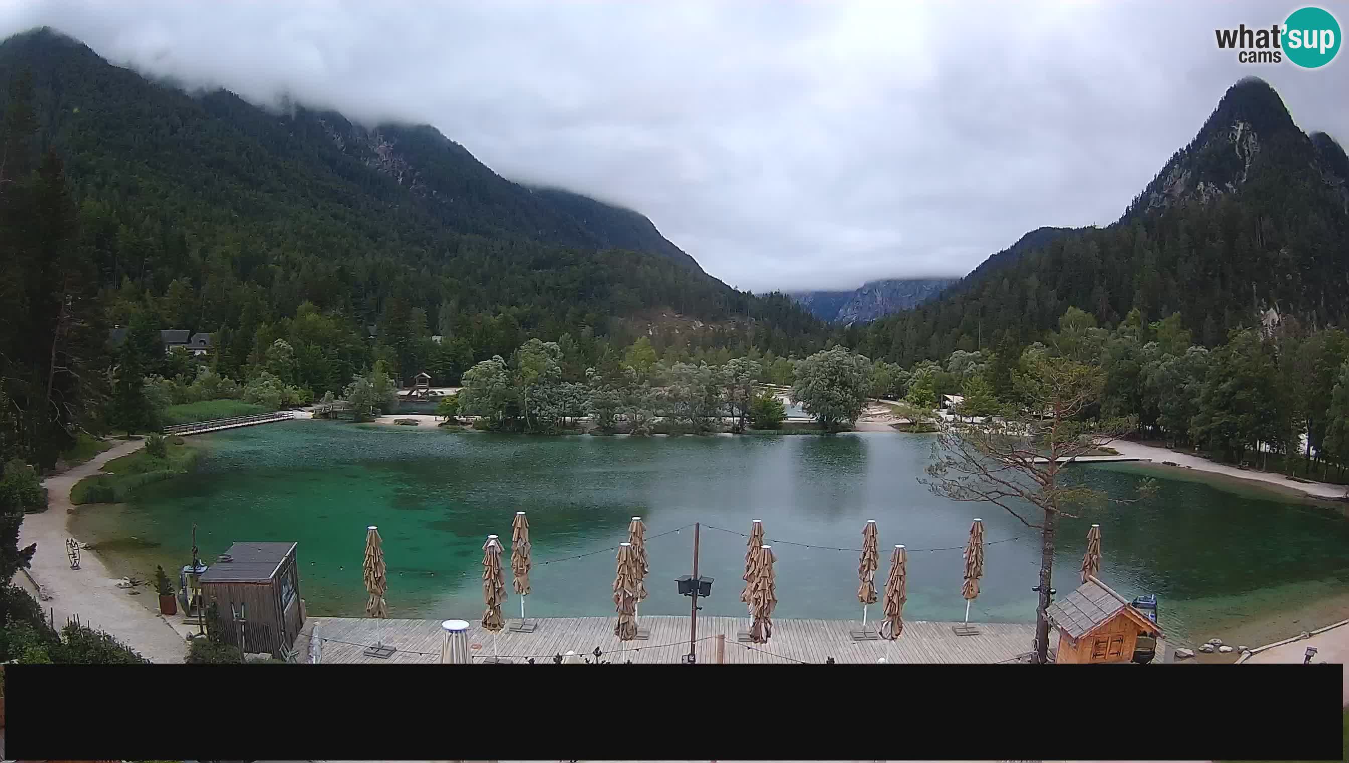 Spletna kamera v živo Jezero Jasna – Kranjska Gora