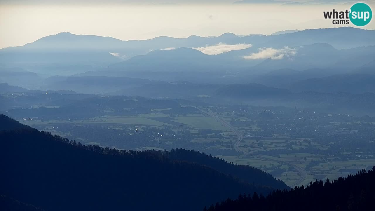 Spletna kamera Koča na Golici (1582 m) – Jesenice