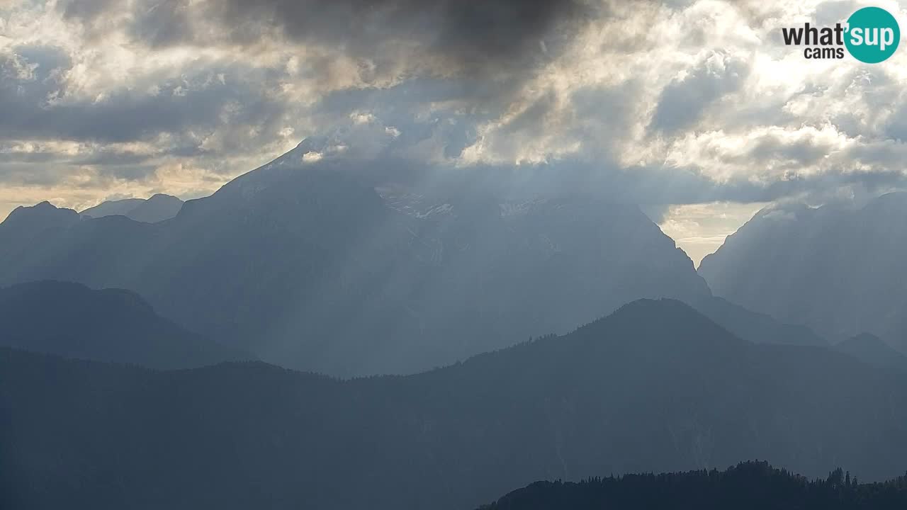 Web kamera Koča na Golici (1582 m) – Slovenija