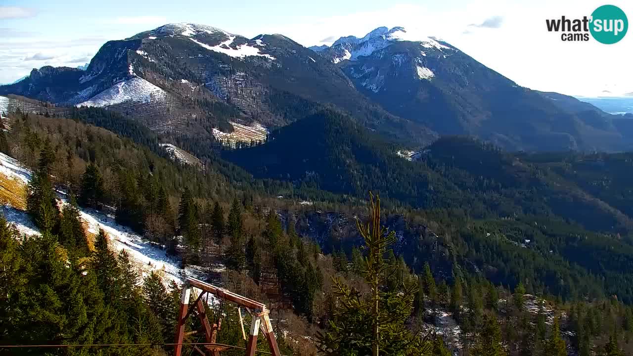 Spletna kamera Koča na Golici (1582 m) – Jesenice