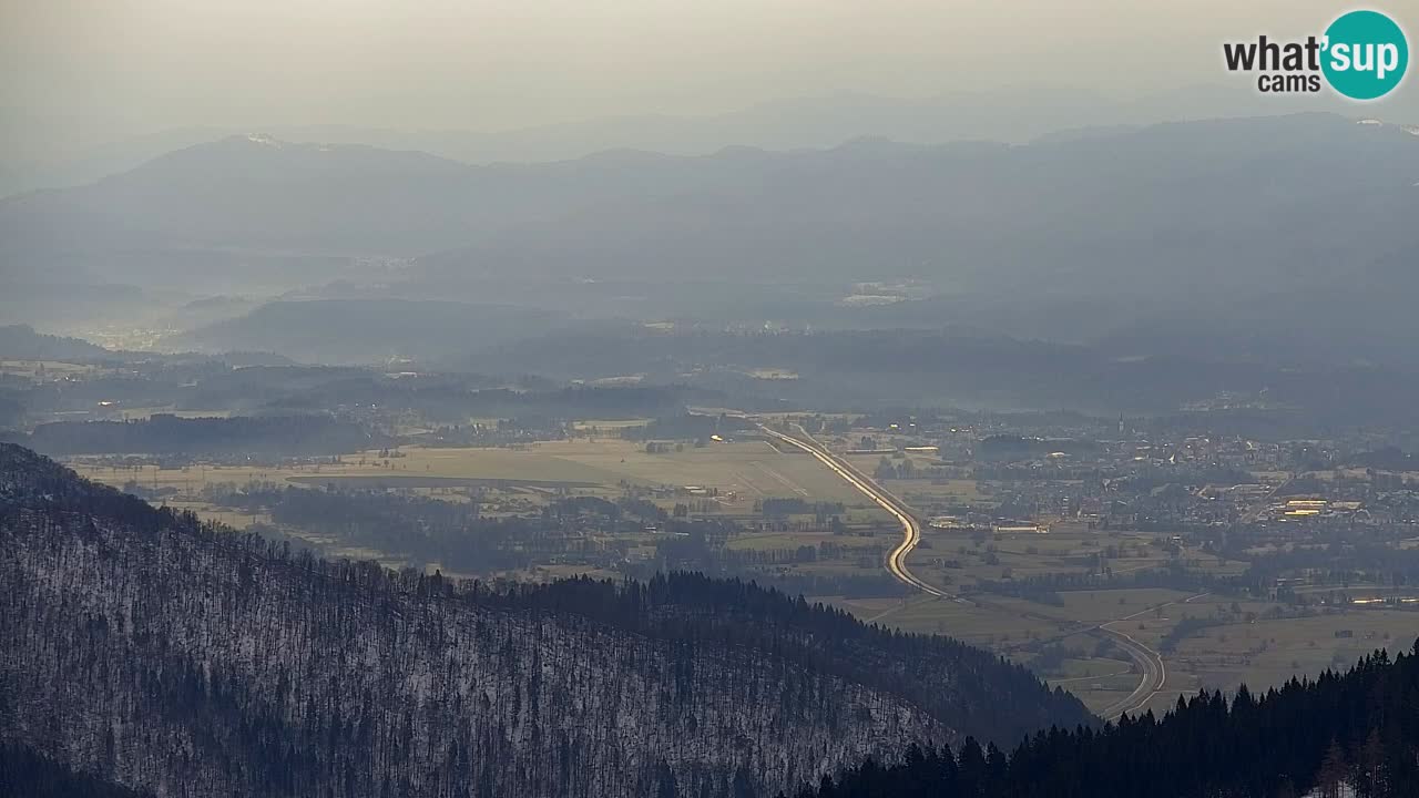 Spletna kamera Koča na Golici (1582 m) – Jesenice