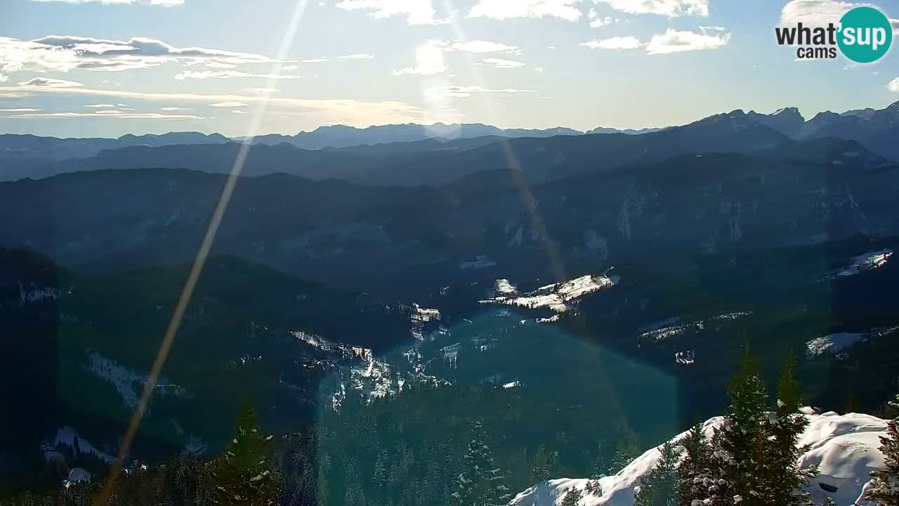 Spletna kamera Koča na Golici (1582 m) – Jesenice