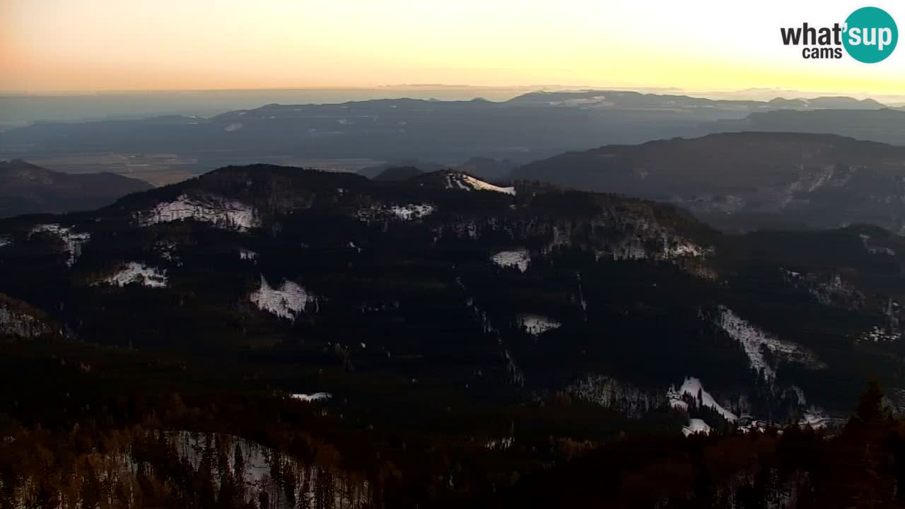 Webcam Koča na Golici (1582 m) – Slovenia