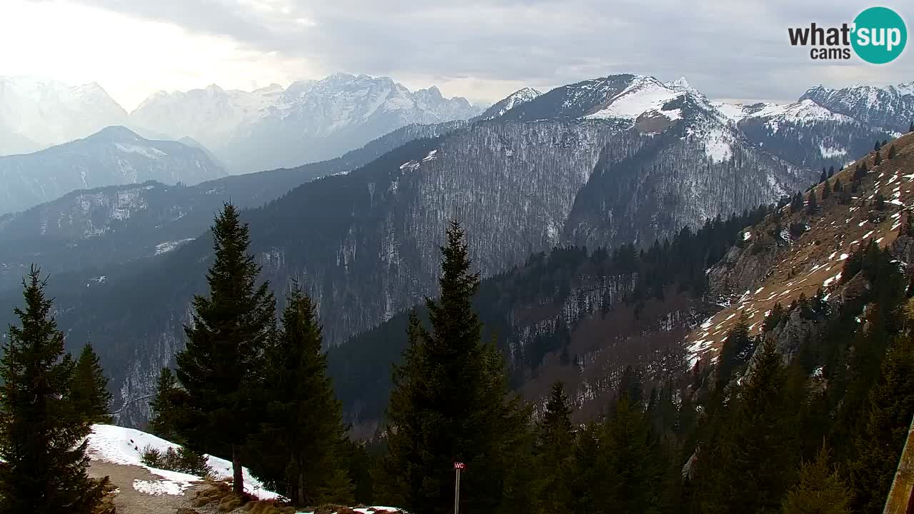 Webcam na Golici – Baita di montagna (1582 m) – Slovenia