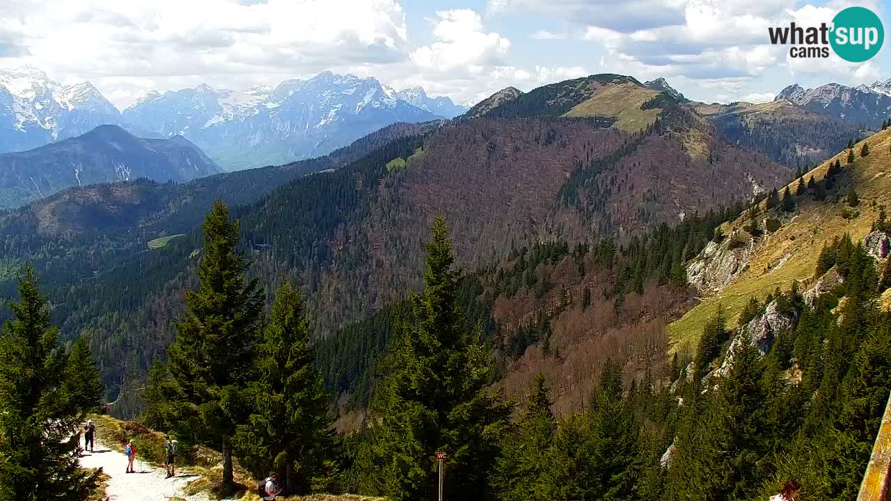Spletna kamera Koča na Golici (1582 m) – Jesenice