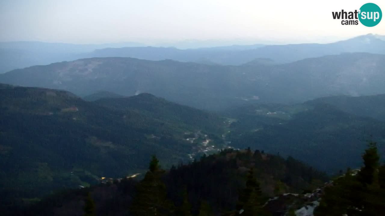 Koča na Golici Webcam (1582 m) – Slowenien