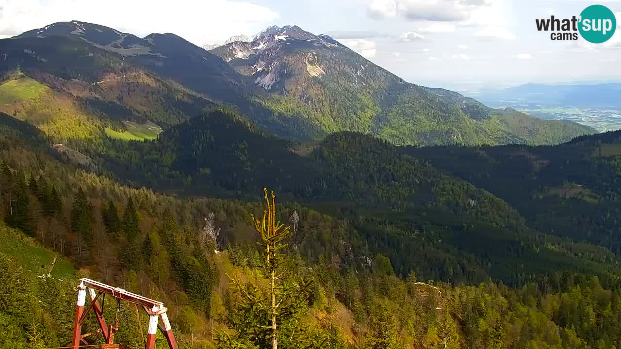 Spletna kamera Koča na Golici (1582 m) – Jesenice
