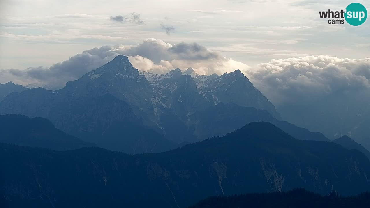 Spletna kamera Koča na Golici (1582 m) – Jesenice