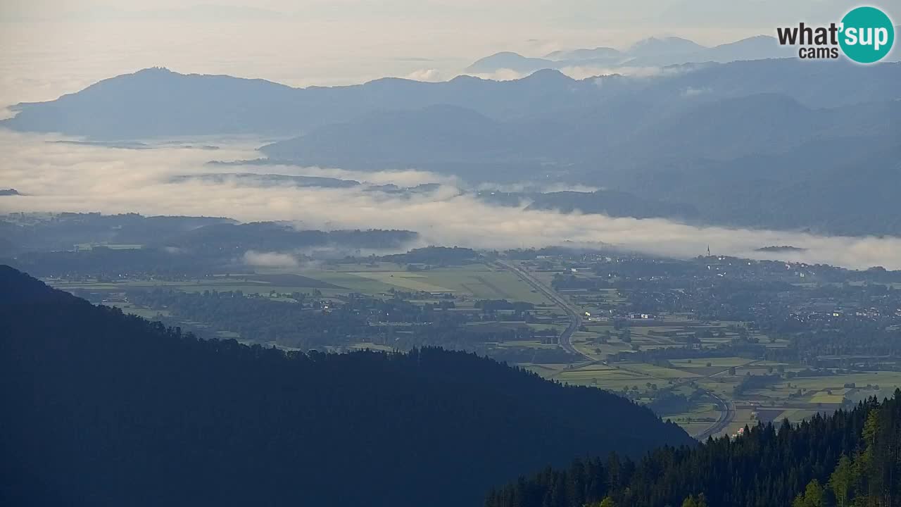 Spletna kamera Koča na Golici (1582 m) – Jesenice