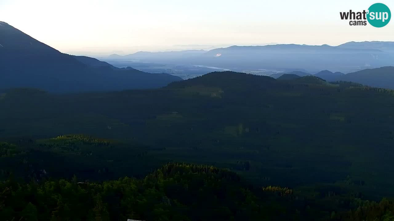 Spletna kamera Koča na Golici (1582 m) – Jesenice