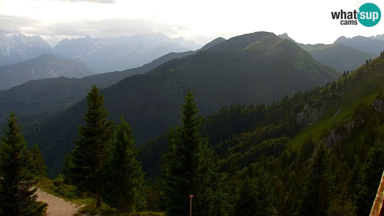 Webcam na Golici – Baita di montagna (1582 m) – Slovenia