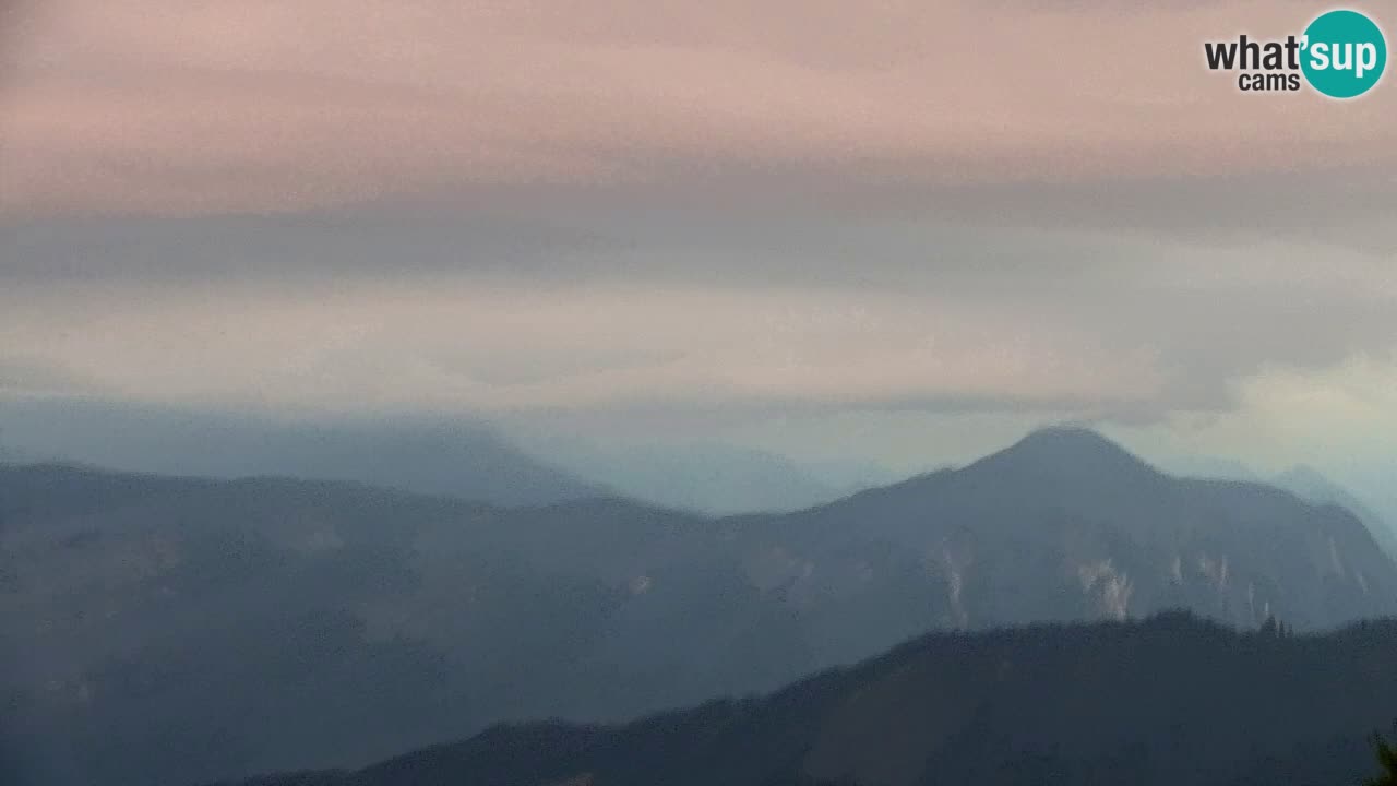 Web kamera Koča na Golici (1582 m) – Slovenija