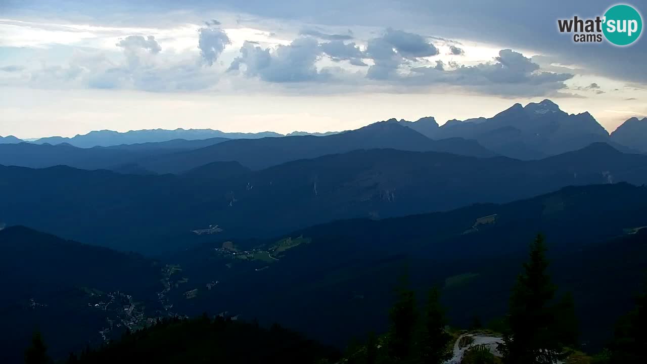 Web kamera Koča na Golici (1582 m) – Slovenija