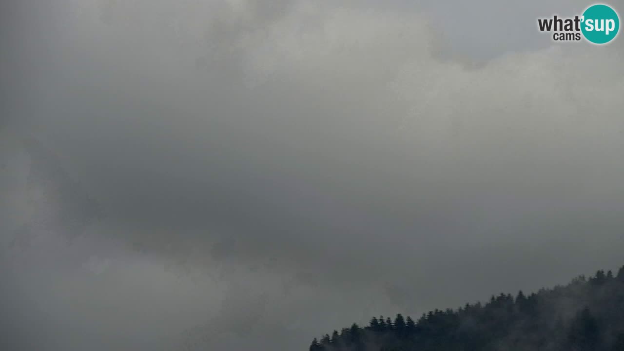 Spletna kamera Koča na Golici (1582 m) – Jesenice