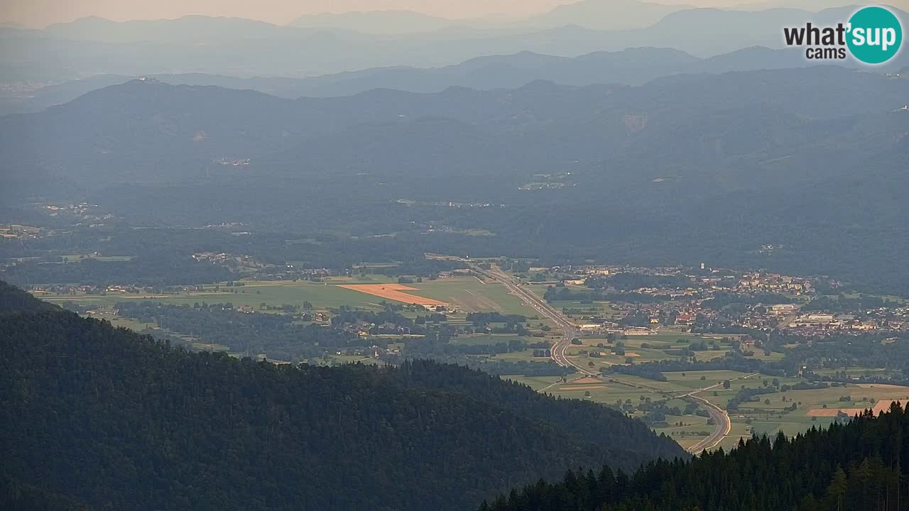 Spletna kamera Koča na Golici (1582 m) – Jesenice