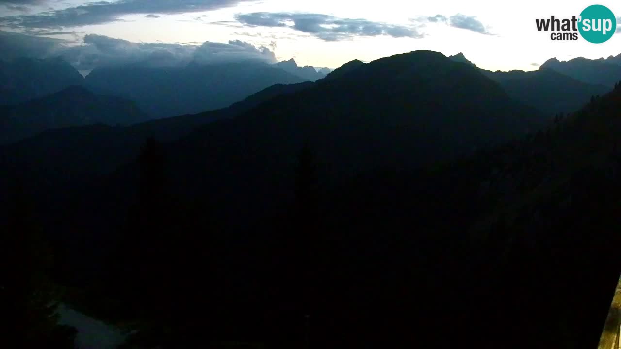 Web kamera Koča na Golici (1582 m) – Slovenija
