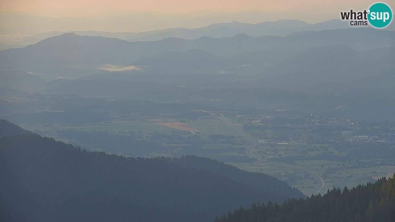 Web kamera Koča na Golici (1582 m) – Slovenija