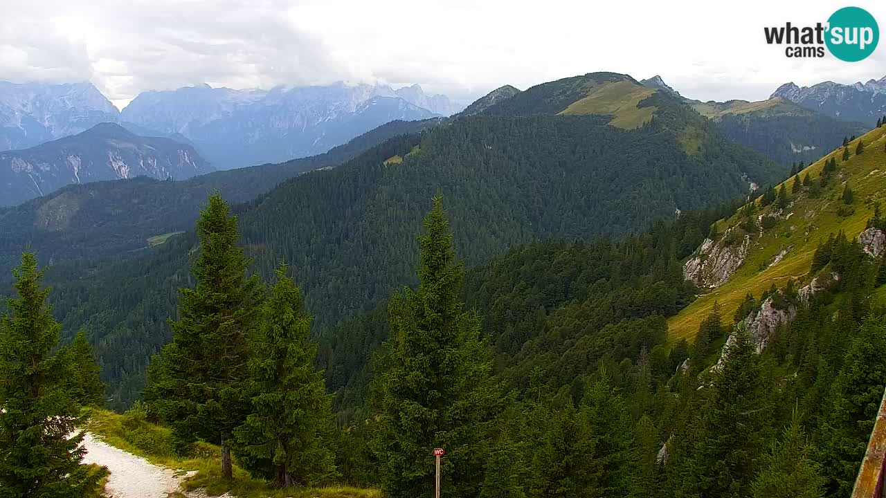 Spletna kamera Koča na Golici (1582 m) – Jesenice