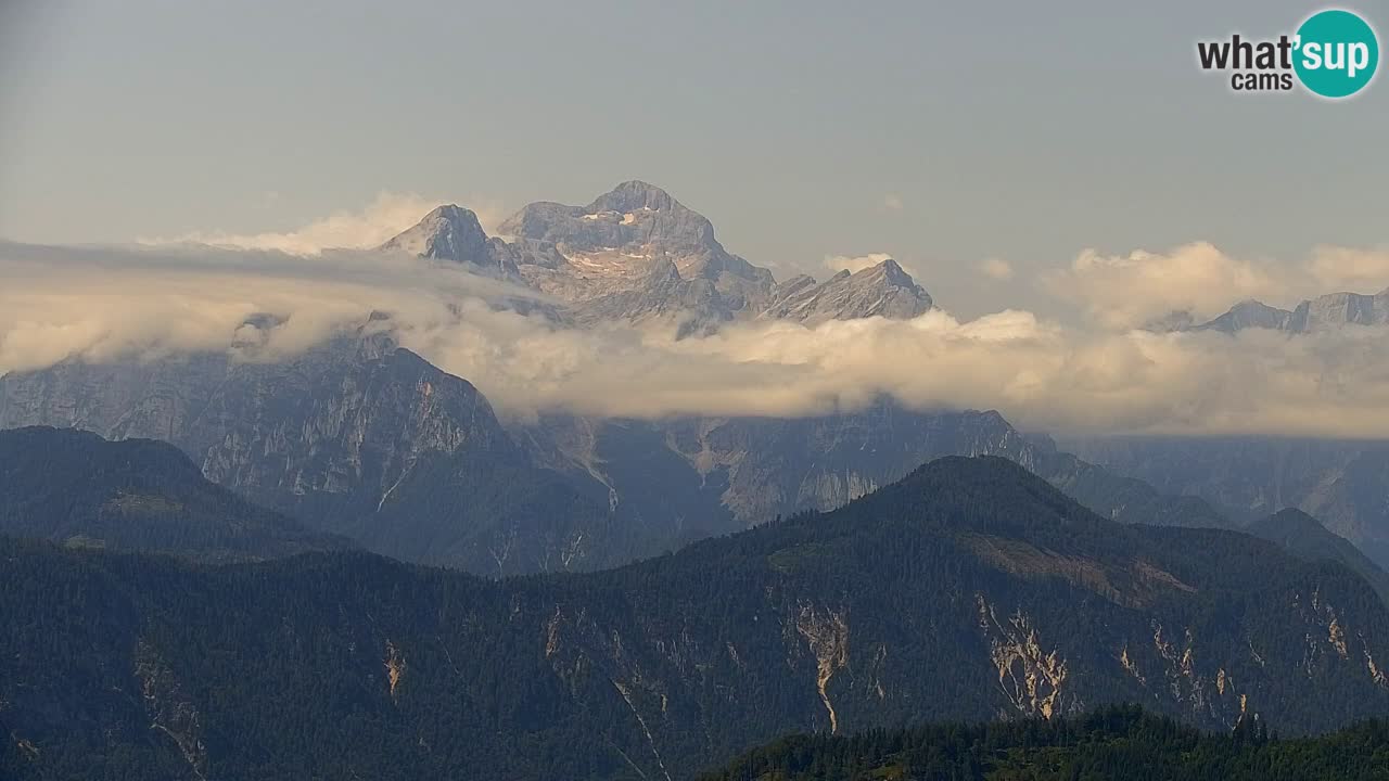 Koča na Golici Webcam (1582 m) – Slowenien
