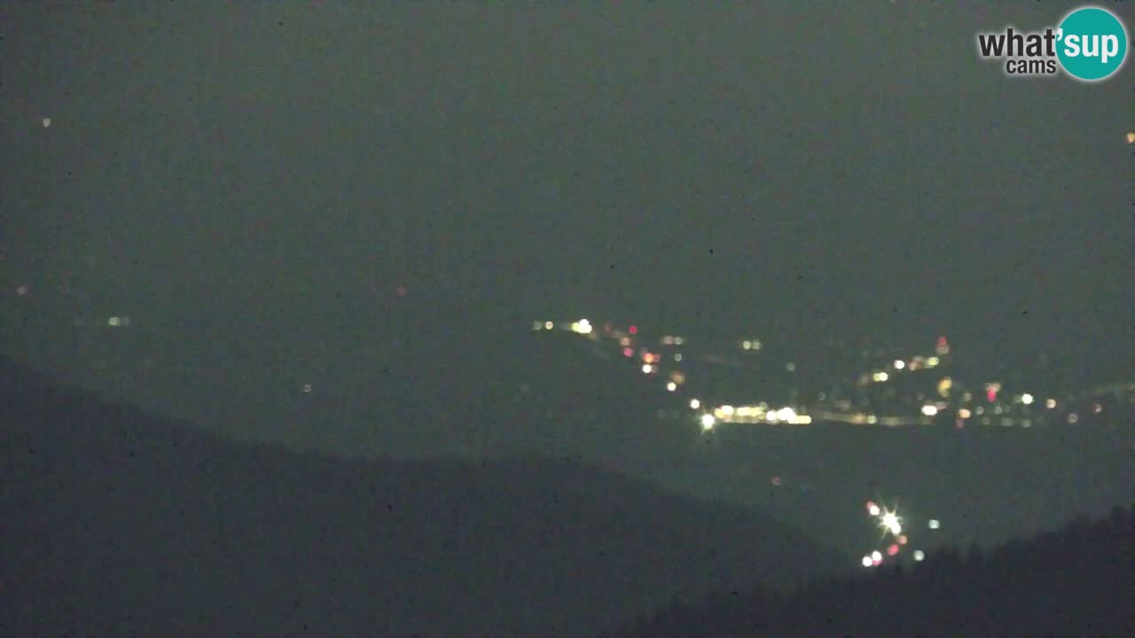 Koča na Golici Webcam (1582 m) – Slowenien