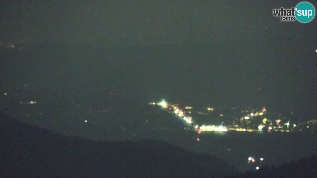 Koča na Golici Webcam (1582 m) – Slowenien