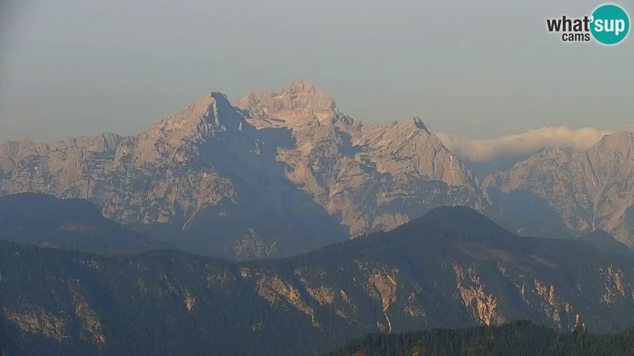 Spletna kamera Koča na Golici (1582 m) – Jesenice