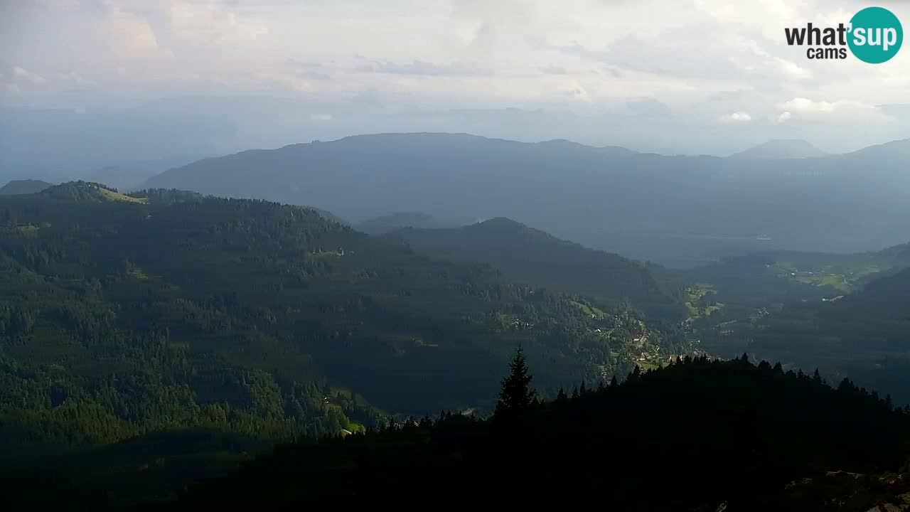 Koča na Golici Webcam (1582 m) – Slowenien