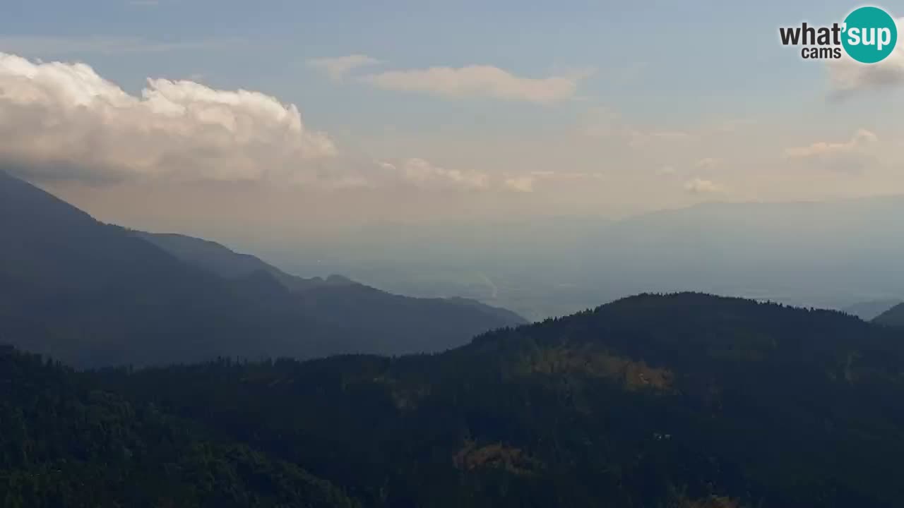 Spletna kamera Koča na Golici (1582 m) – Jesenice