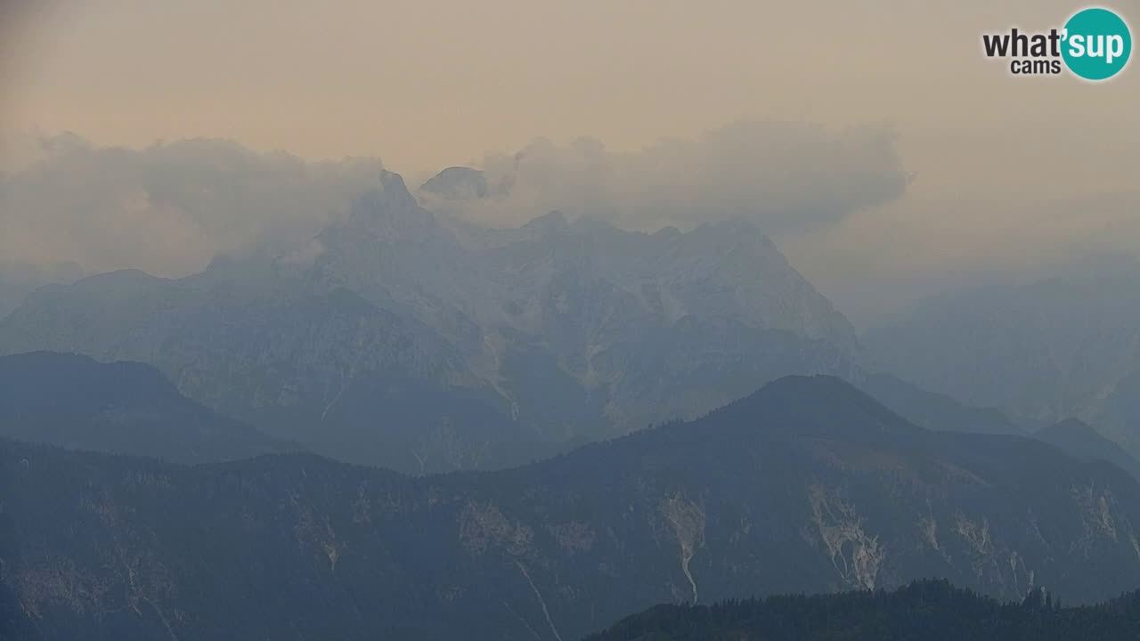 Web kamera Koča na Golici (1582 m) – Slovenija