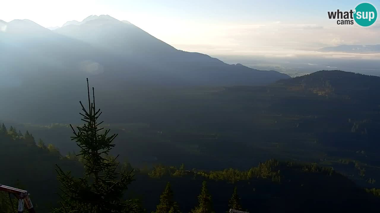 Web kamera Koča na Golici (1582 m) – Slovenija