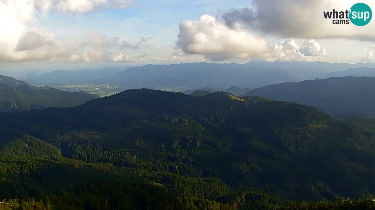 Koča na Golici Webcam (1582 m) – Slowenien