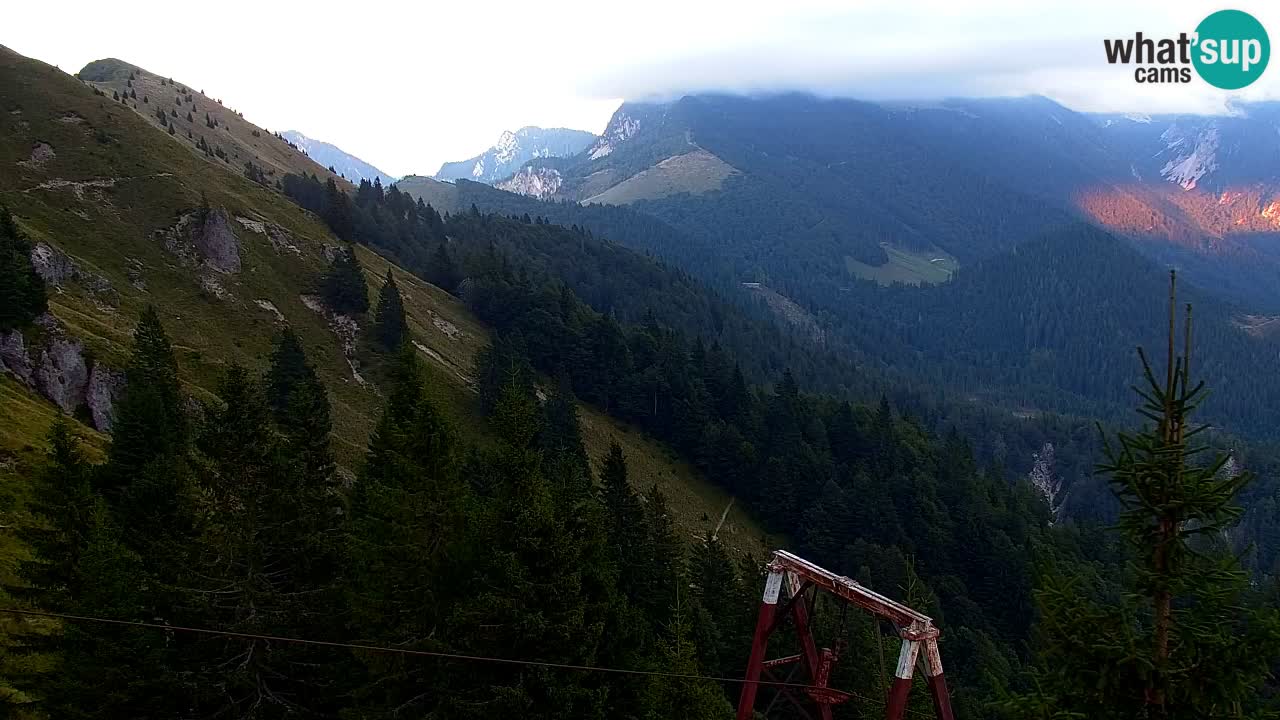 Webcam na Golici – Baita di montagna (1582 m) – Slovenia