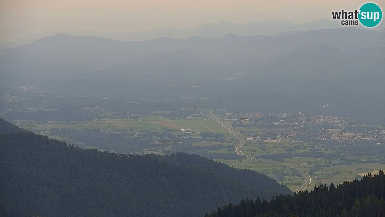 Spletna kamera Koča na Golici (1582 m) – Jesenice