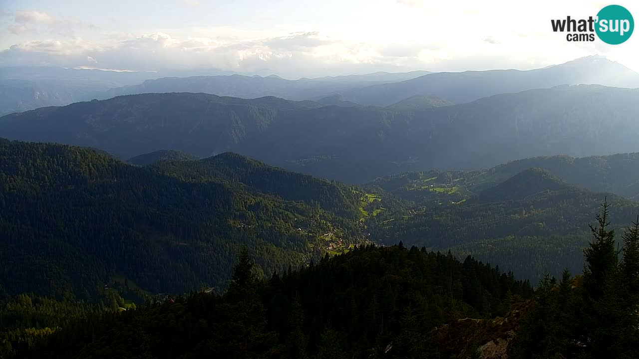 Spletna kamera Koča na Golici (1582 m) – Jesenice