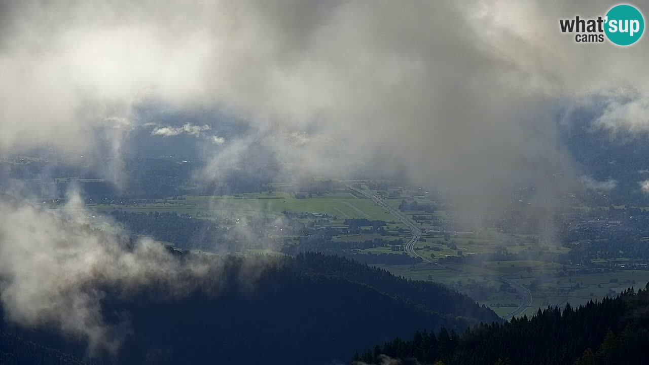 Koča na Golici Webcam (1582 m) – Slowenien