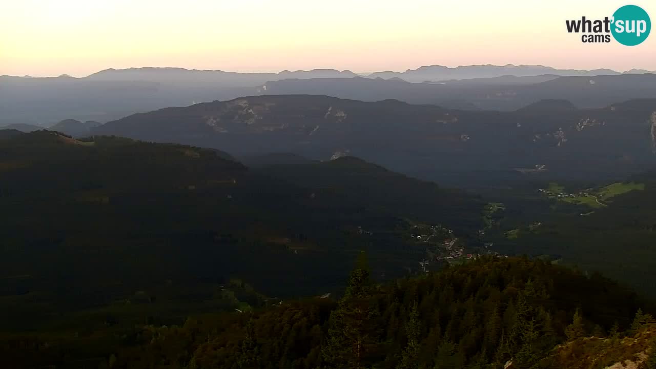 Web kamera Koča na Golici (1582 m) – Slovenija