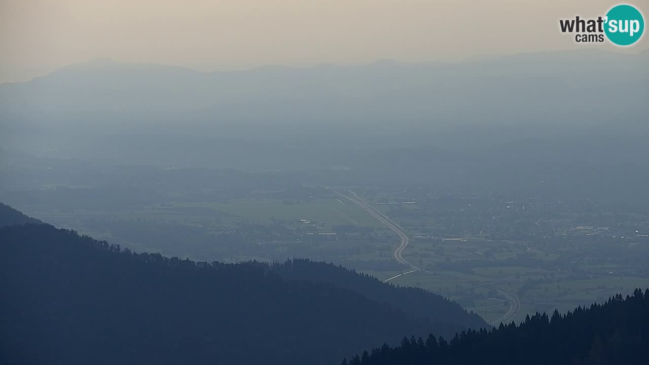Koča na Golici Webcam (1582 m) – Slowenien