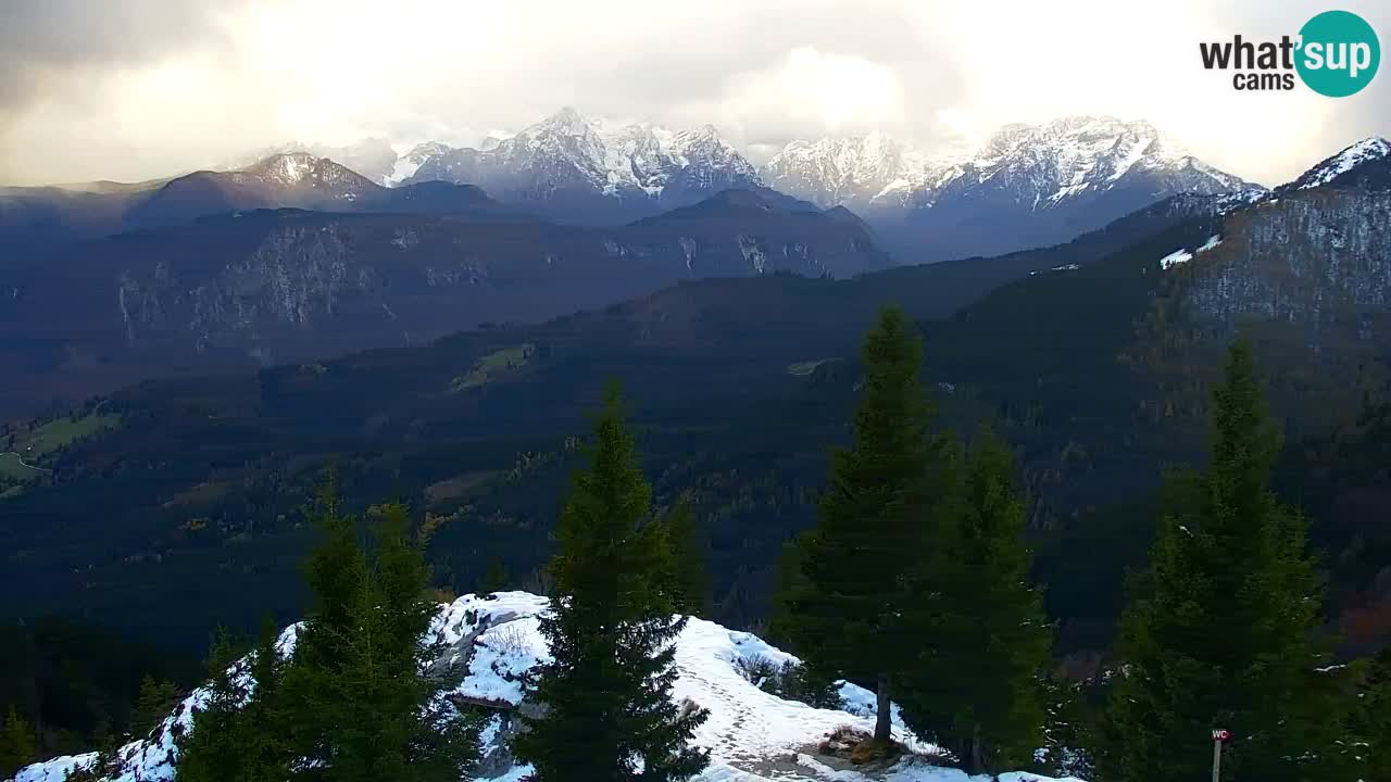 Spletna kamera Koča na Golici (1582 m) – Jesenice