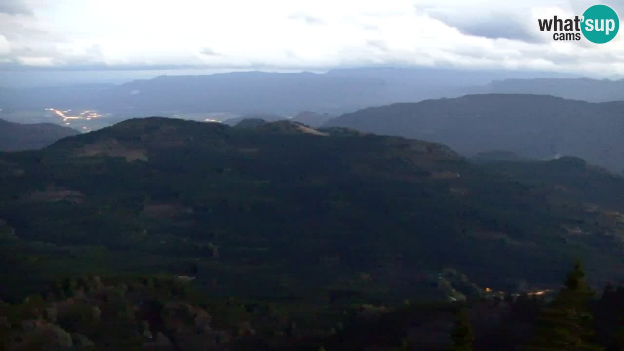 Spletna kamera Koča na Golici (1582 m) – Jesenice