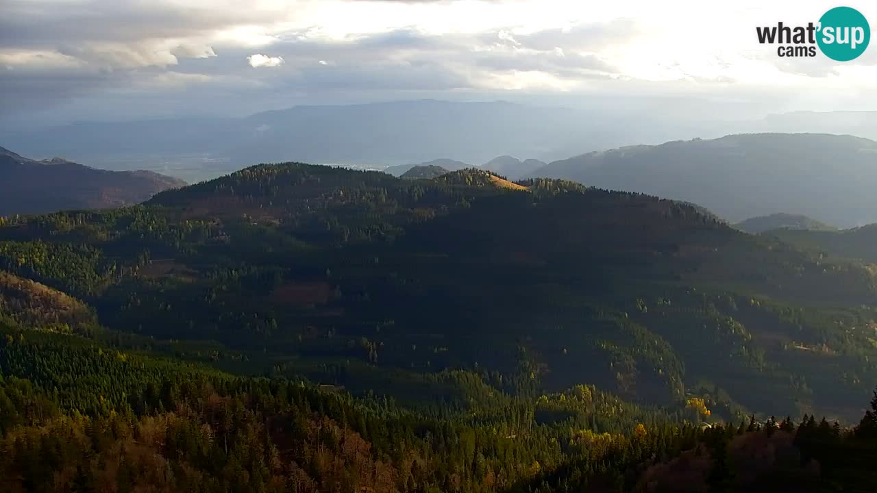 Koča na Golici Webcam (1582 m) – Slowenien