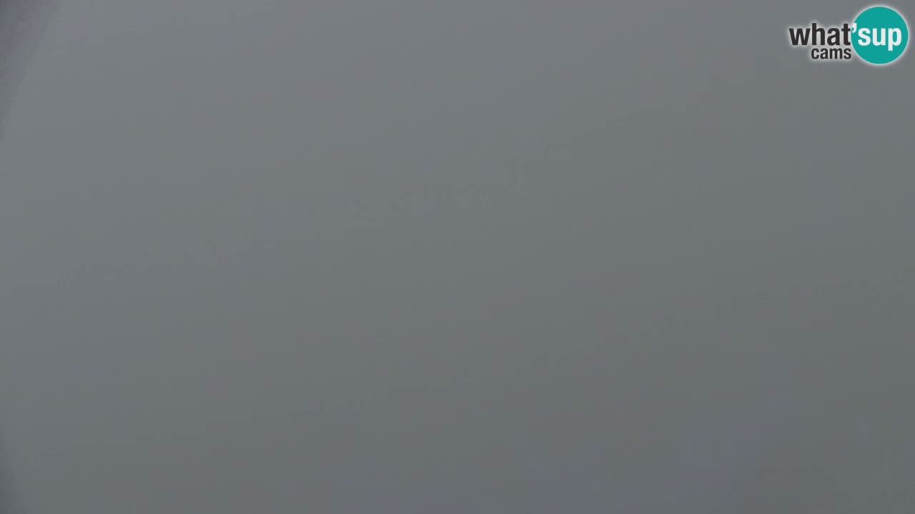 Spletna kamera Koča na Golici (1582 m) – Jesenice