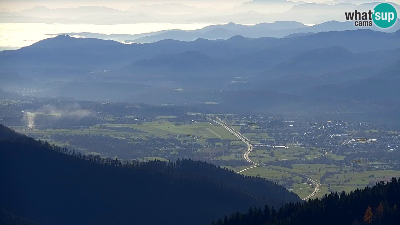 Spletna kamera Koča na Golici (1582 m) – Jesenice