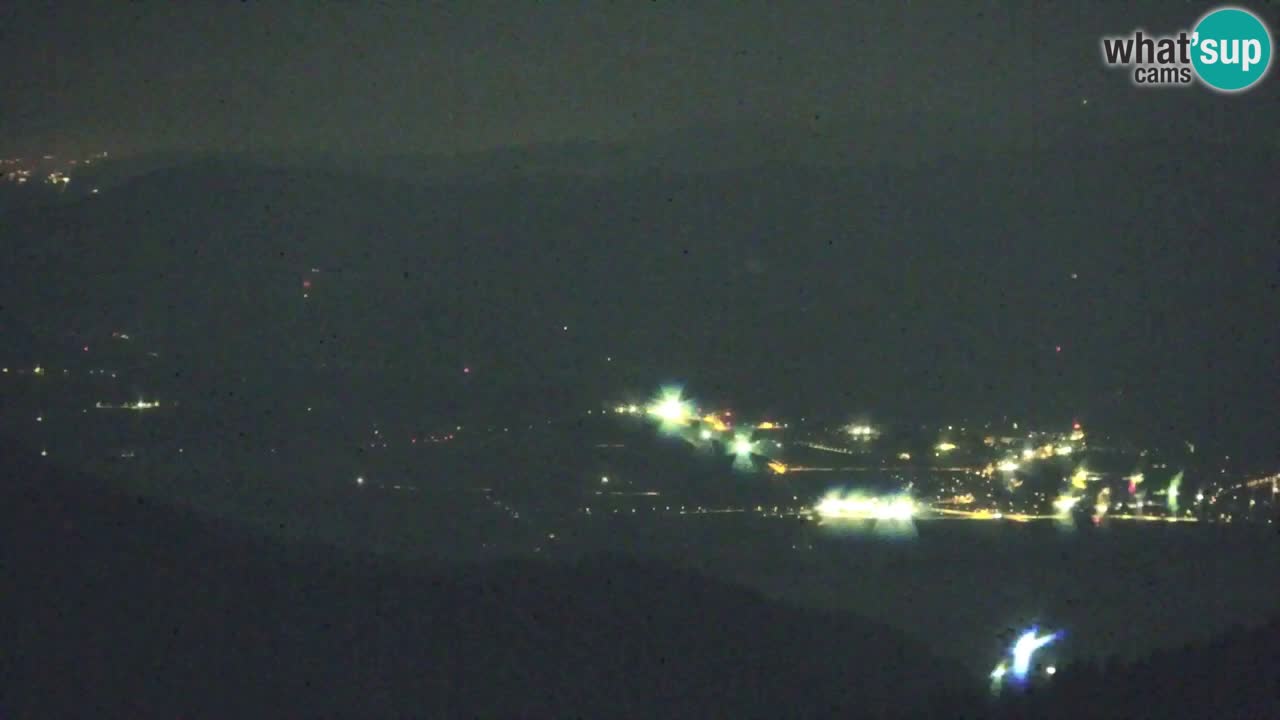 Koča na Golici Webcam (1582 m) – Slowenien