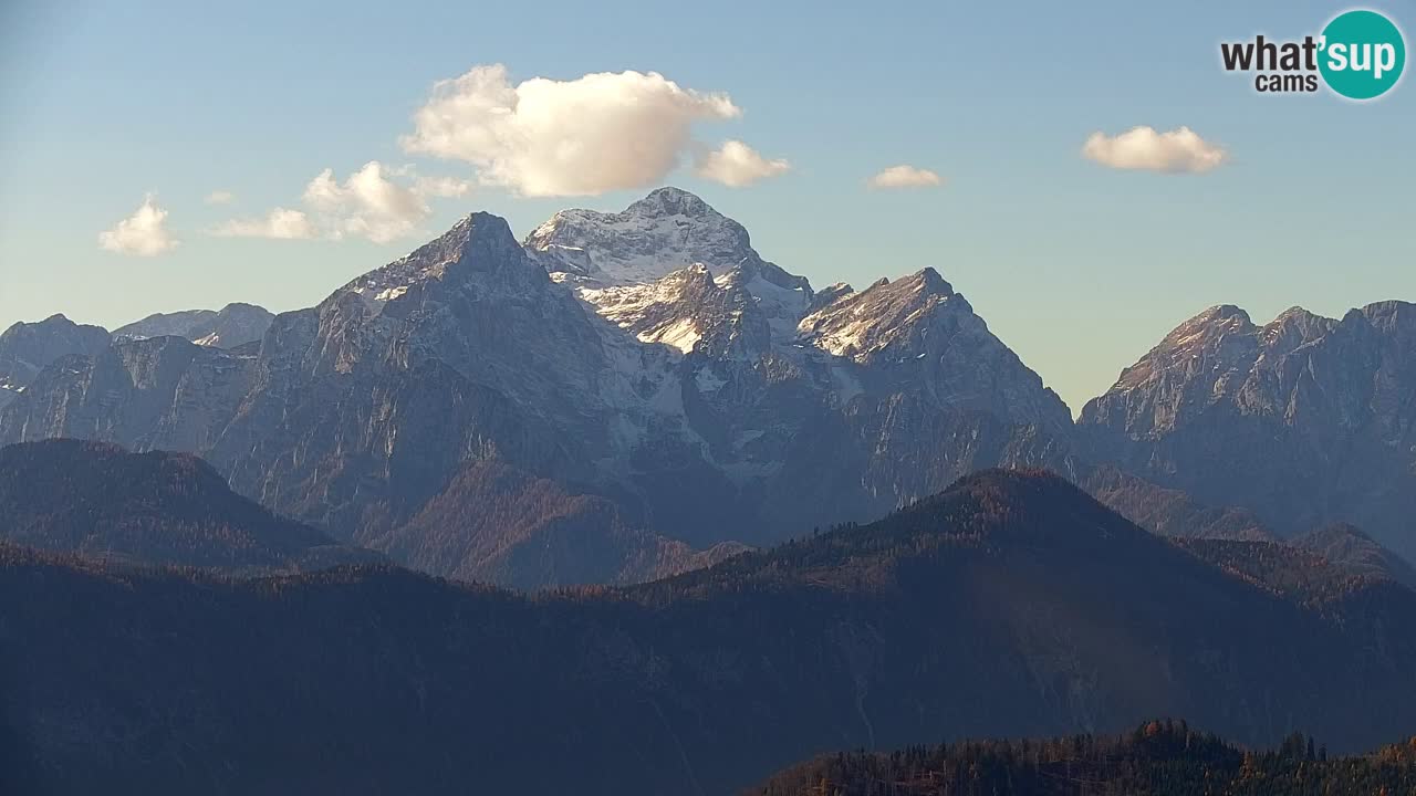 Spletna kamera Koča na Golici (1582 m) – Jesenice