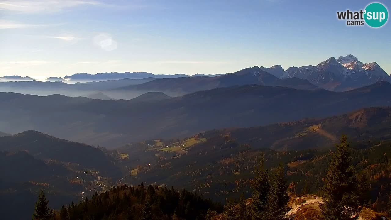Spletna kamera Koča na Golici (1582 m) – Jesenice