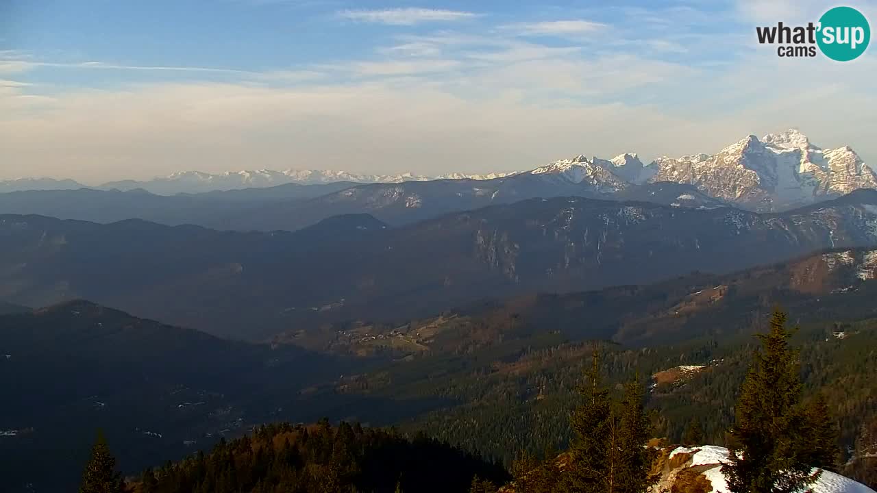 Koča na Golici Webcam (1582 m) – Slowenien