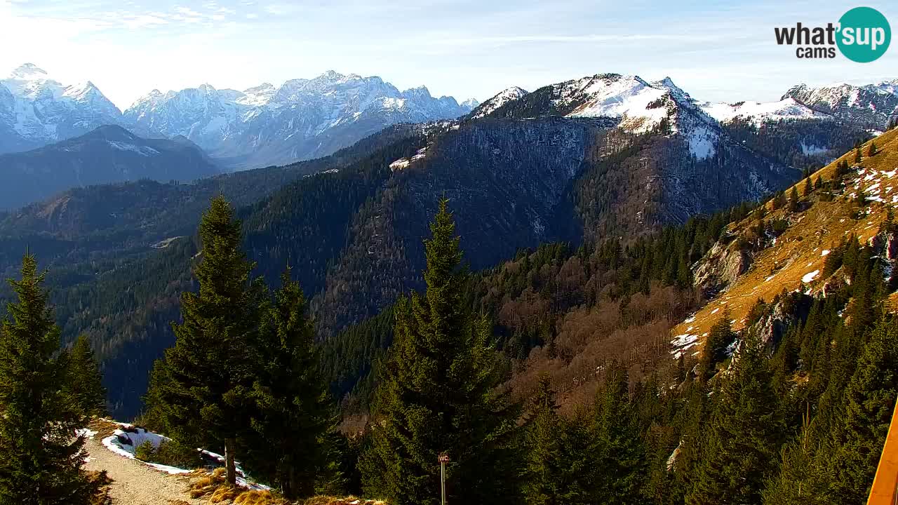 Spletna kamera Koča na Golici (1582 m) – Jesenice