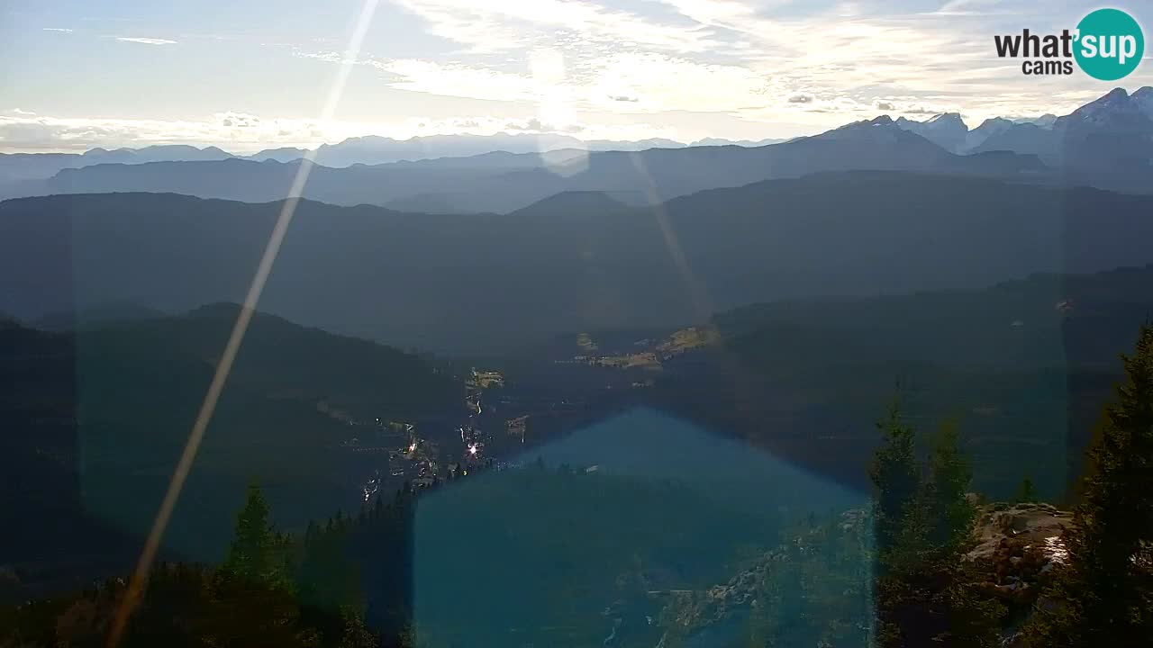 Spletna kamera Koča na Golici (1582 m) – Jesenice
